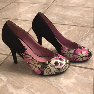 Ed hardy black pink skull platform heels